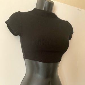 ‼️FINAL PRICE Solid Black Semi Turtleneck Crop Top